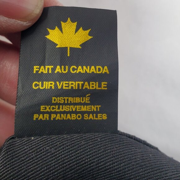 Alaskan Embossed Green Leather Crossbody bag - Picture 7 of 8